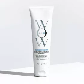   Color Wow - Color Security Conditioner - Színmegőrző Hajkondicionáló (Vékonyszálú és Normál Hajra) 250ml