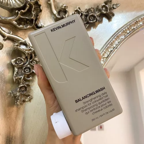 KEVIN.MURPHY BALANCING WASH - Hajerősítő és Vitalizáló Sampon 250ml