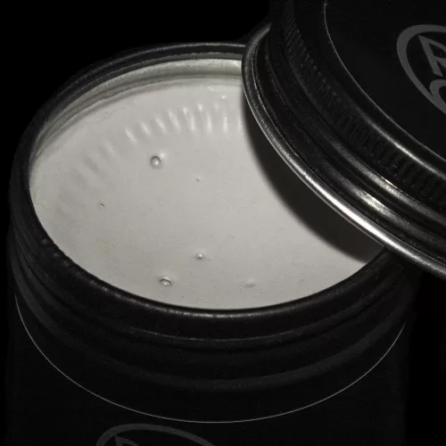 RedOne - Matte Hair Wax - Erős Tartású Matt Hajwax (Fekete) 100 ml