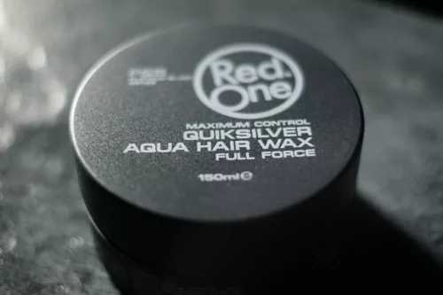 RedOne - Aqua Hair Wax - Vízbázisú Fényes Hajwax - Quiksilver 150ml - Ribizli Illat