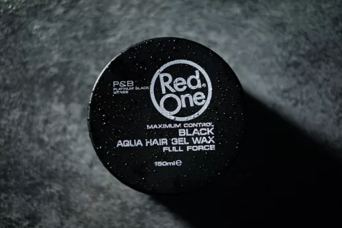 RedOne - Aqua Hair Wax - Vízbázisú Fényes Hajwax - Black 150ml - Lime Illat